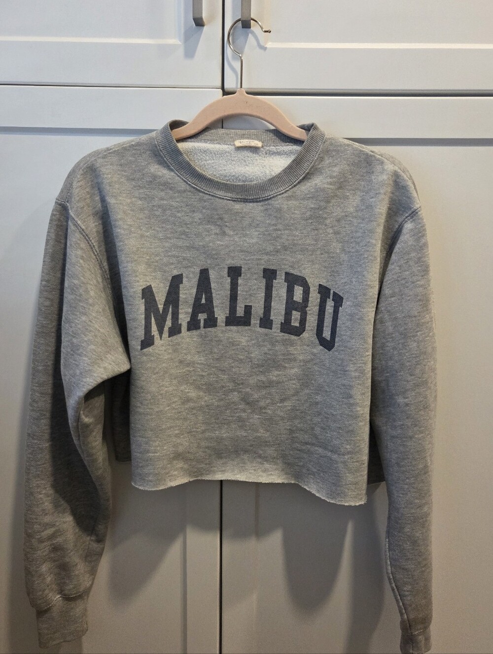 PacSun Gray Cropped 'MALIBU' Crewneck Sweatshirt